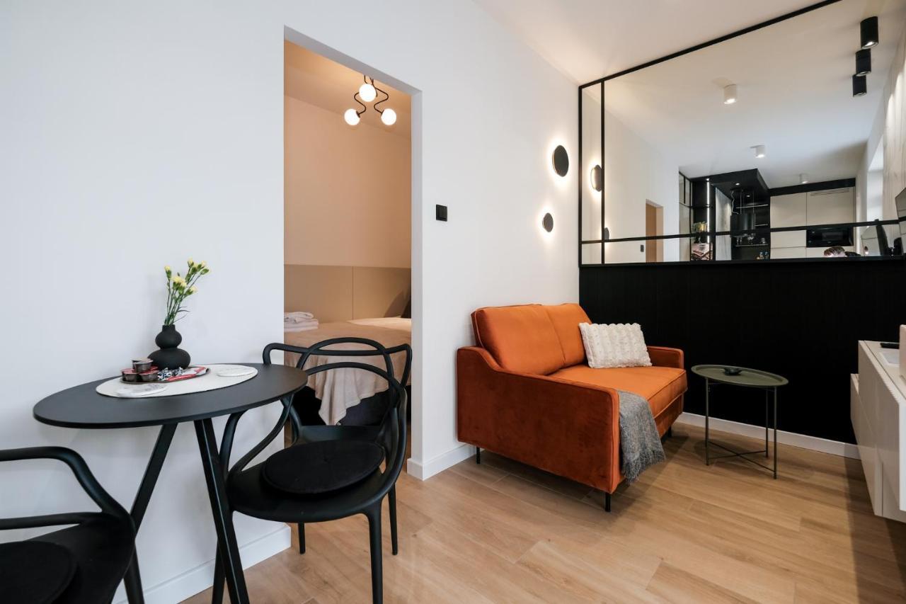 City Mood Apartamenty Lodz Fabryczna 450M Wszystko Nowe Lódź Exterior foto