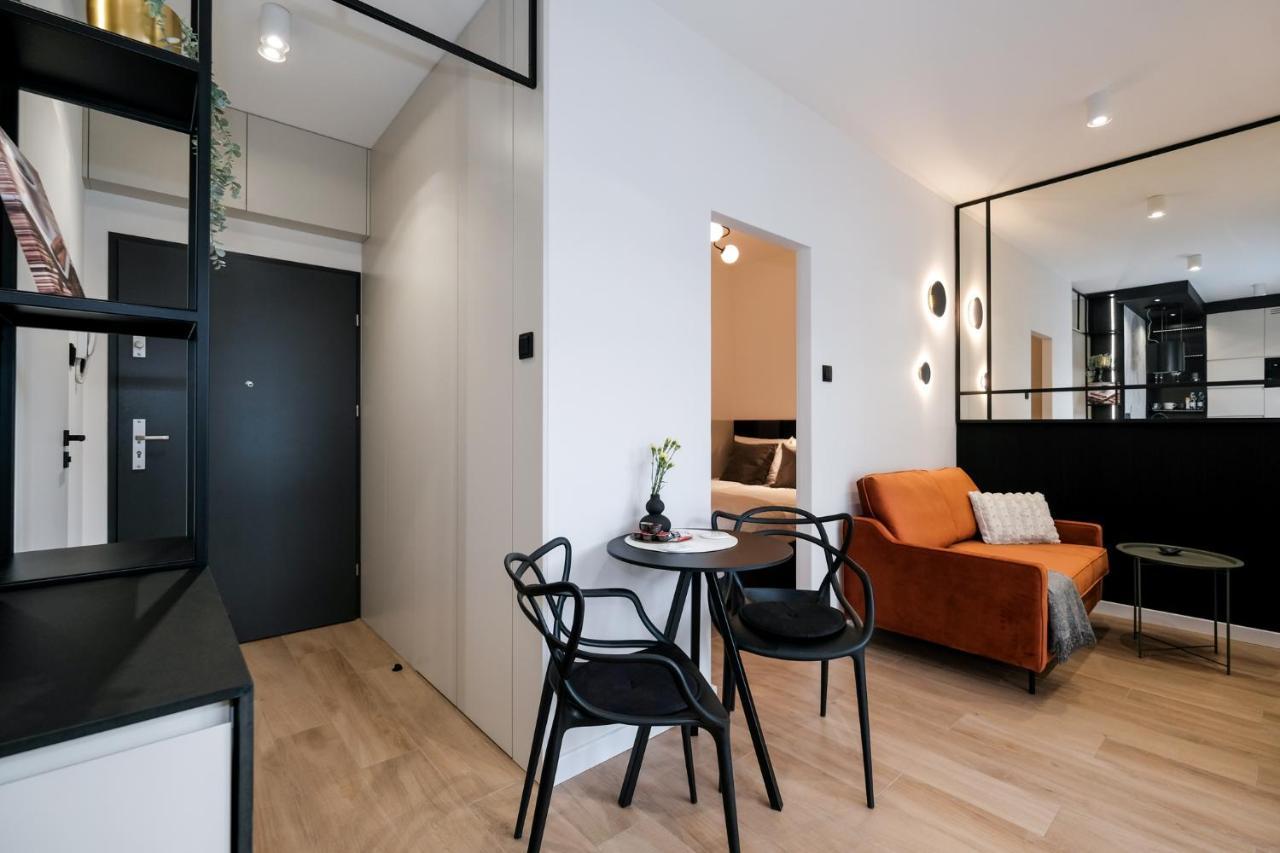 City Mood Apartamenty Lodz Fabryczna 450M Wszystko Nowe Lódź Exterior foto