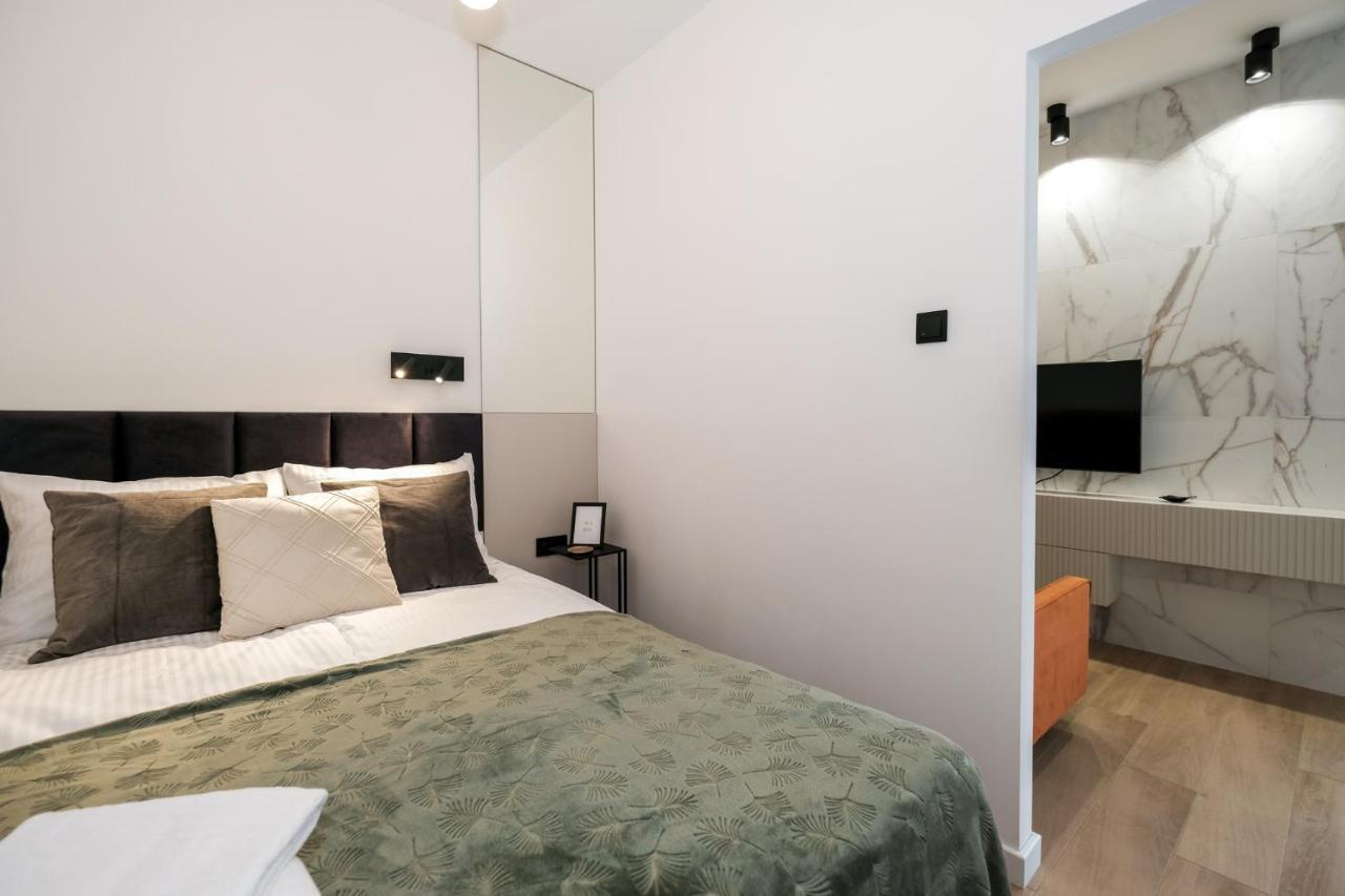 City Mood Apartamenty Lodz Fabryczna 450M Wszystko Nowe Lódź Exterior foto